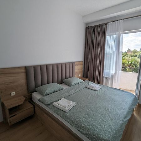 Brand New Apartment In Κουτάισι Εξωτερικό φωτογραφία